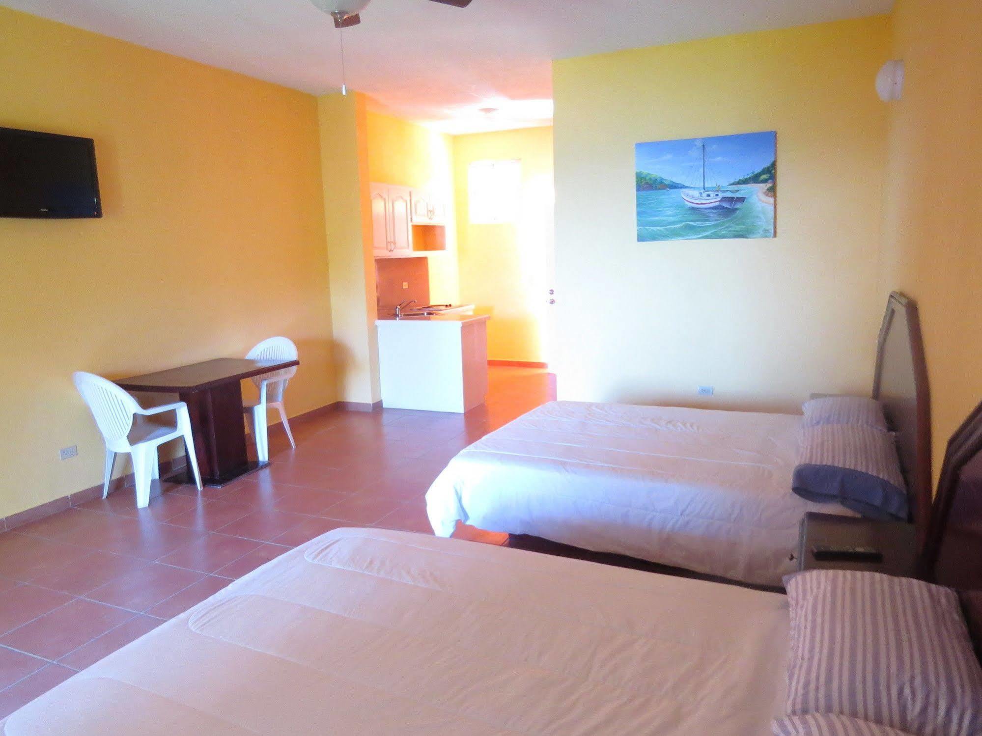 Rival Hotel Cabo Haitiano Exterior foto